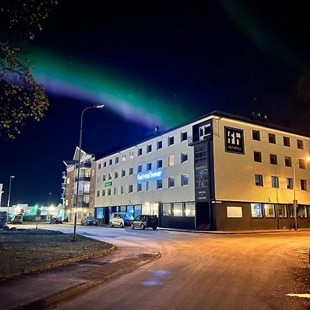 Fast Hotel Svolvaer Exterior photo